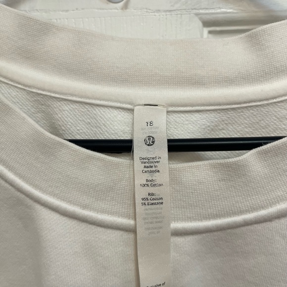 Lululemon steady state graphic crew neck size 18 - Picture 6 of 11
